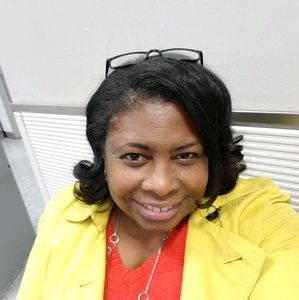 Meet your Posher, Wini